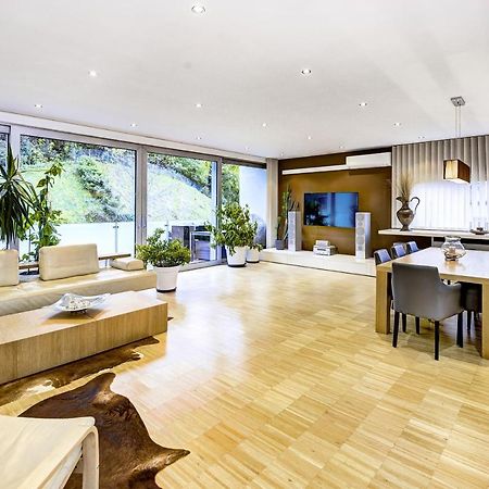 Sky View Salzburg Apartment Exterior photo