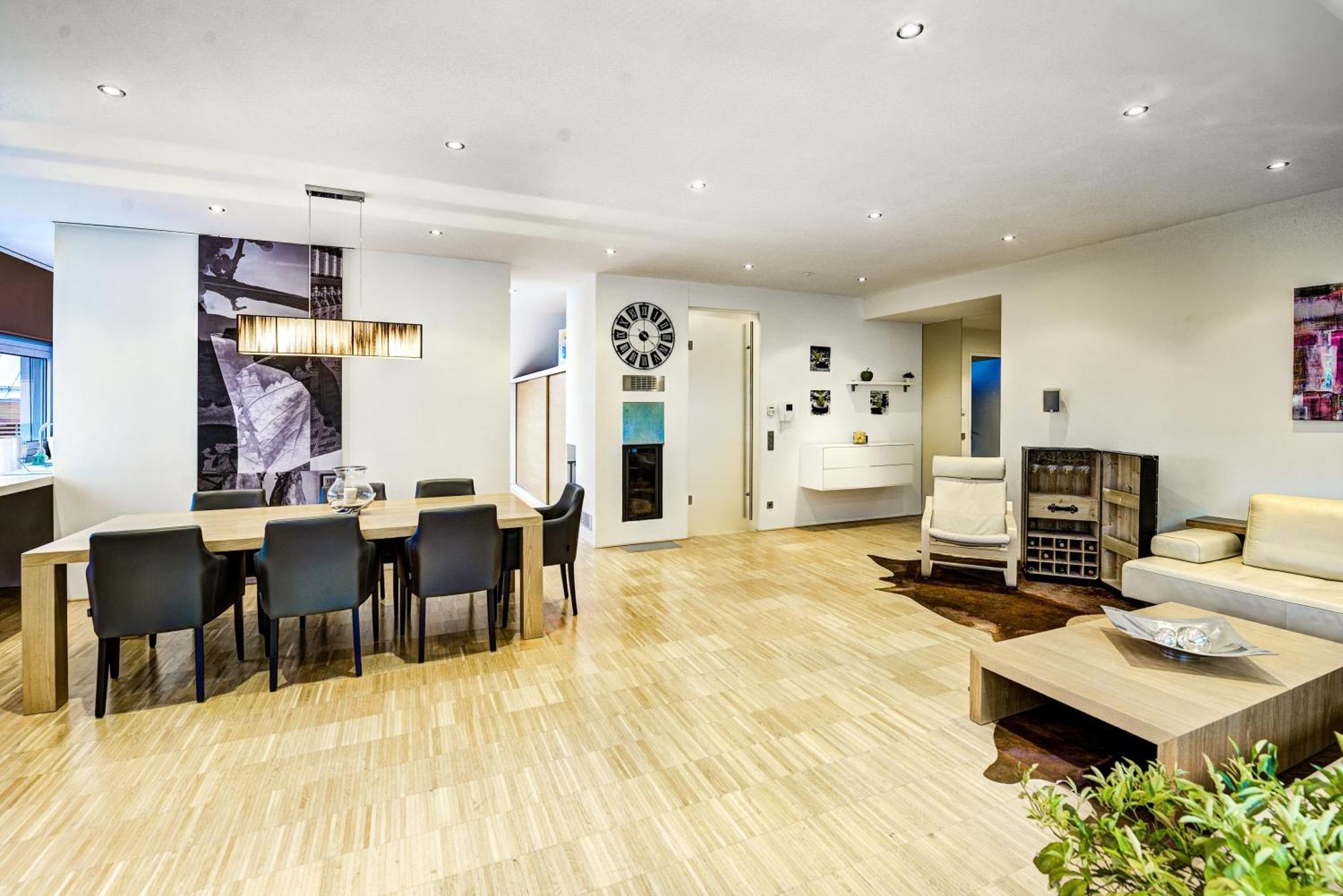 Sky View Salzburg Apartment Exterior photo